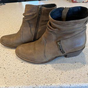 Steve Madden Neenaa half boots size: 9